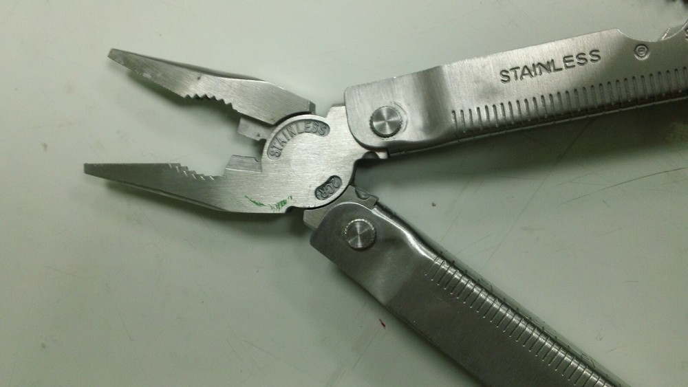 Wolverine 15 Function Multi-Tool Stainless Steel Folding Knife Scissors Ruler