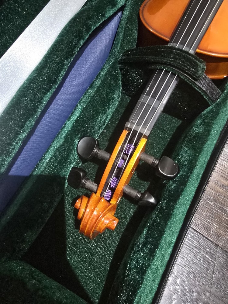 3/4 Violin with Bag Used