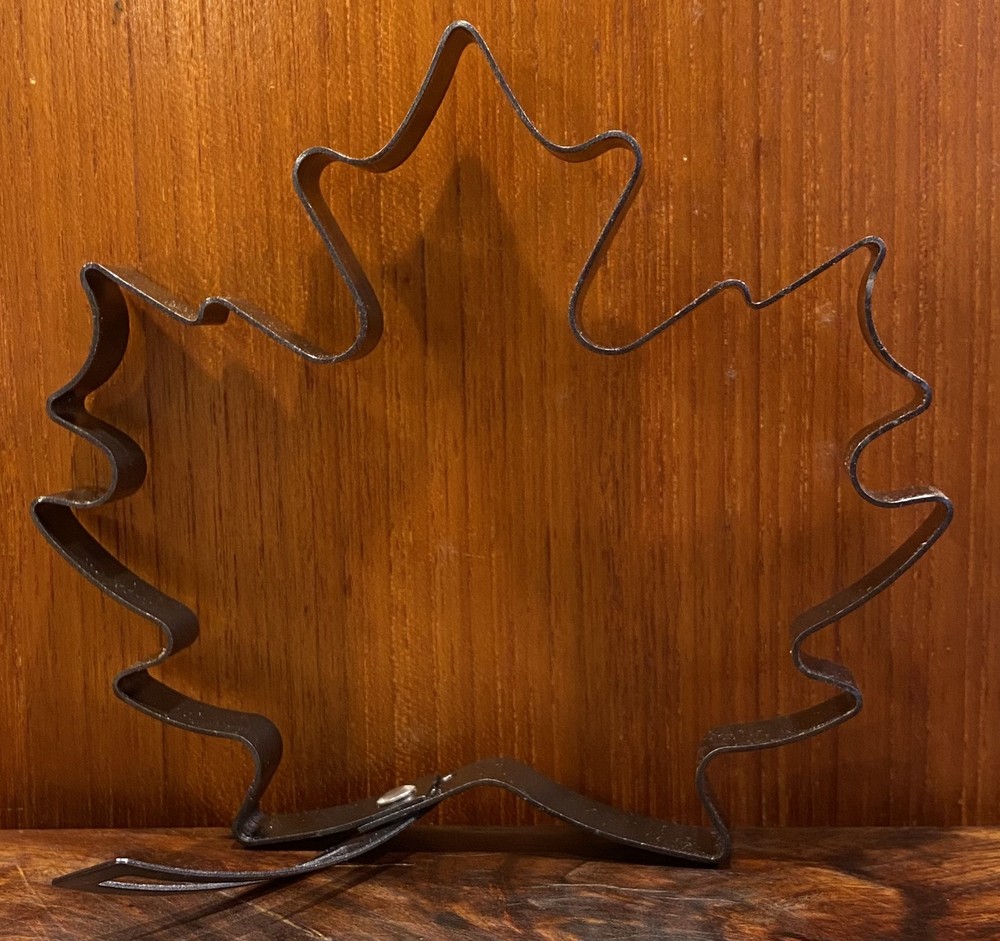 Pancake Molds Non-Stick Surface WILLIAMS-SONOMA Maple Leaf Fall!
