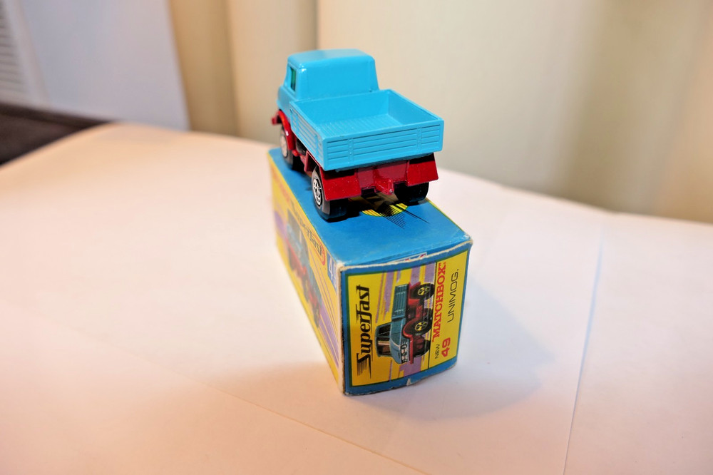 Matchbox Lesney No. 49 uminog superfast - mint with box