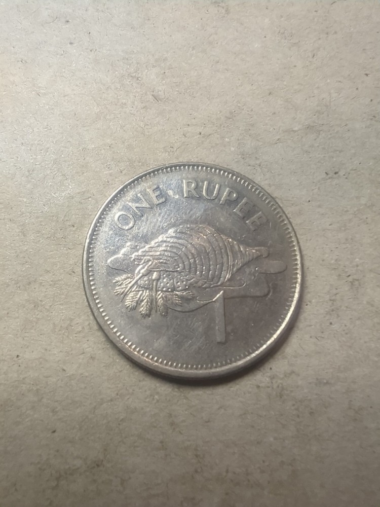 Seychelles 1 Rupee 2010 /24593