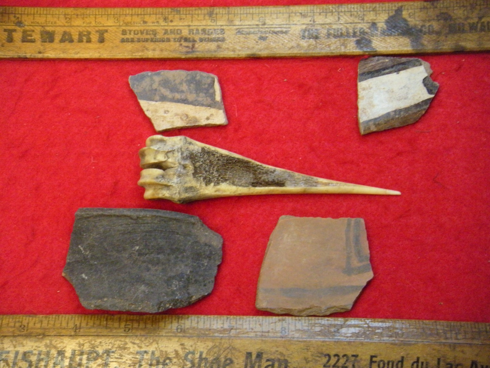 5.23" BONE AWL – CHICAGO ILL ESTATE - FOUR PIECES POTTERY - FOUR ARTIFICTS