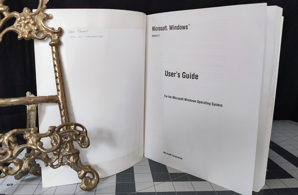 Vintage Microsoft Windows Version 3.1 User Guide for Acer Computers 1992