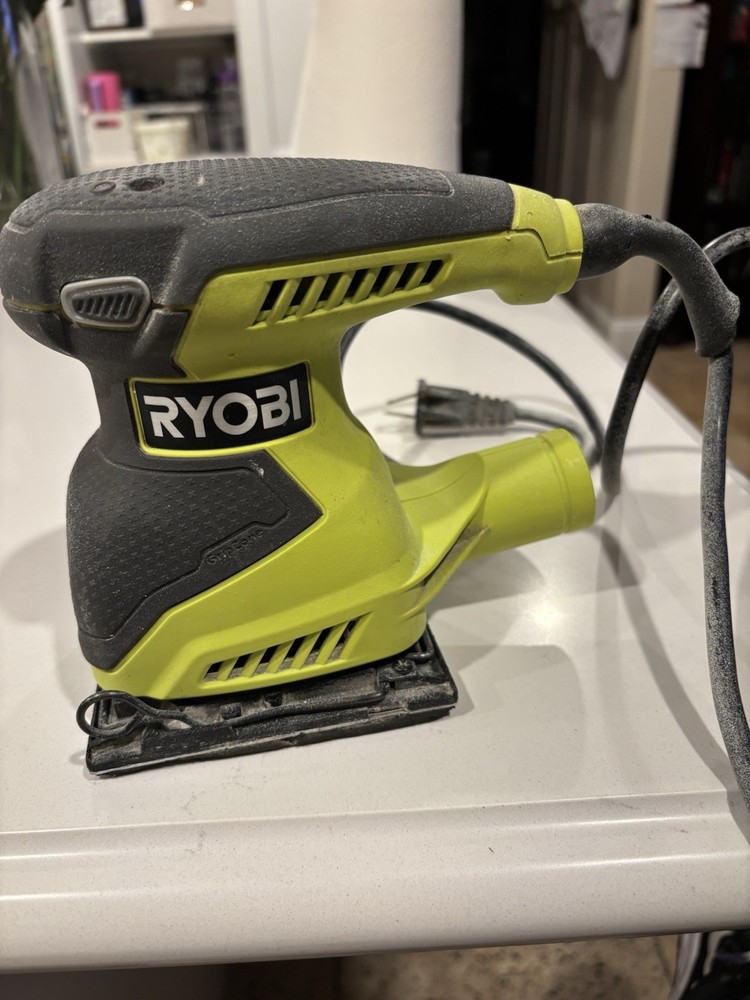 RYOBI2 Amp Corded 1/4 Sheet Sander