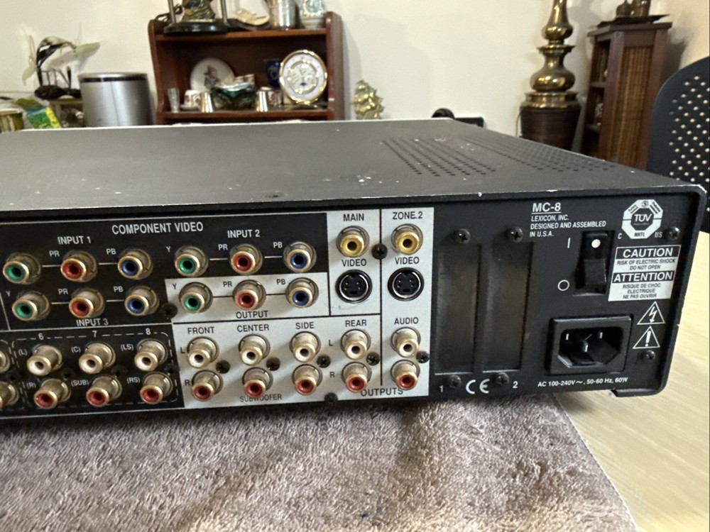 Lexicon MC-8 Digital Theater Controller - Black/silver