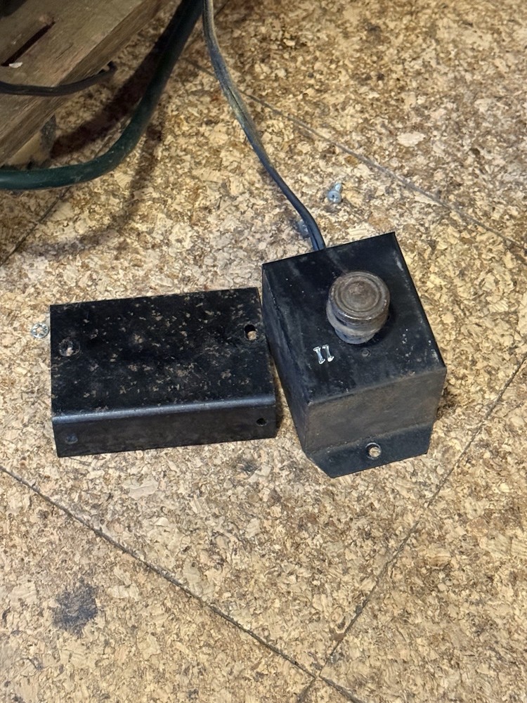 1950s AMI C D E Jukebox Volume Control Works