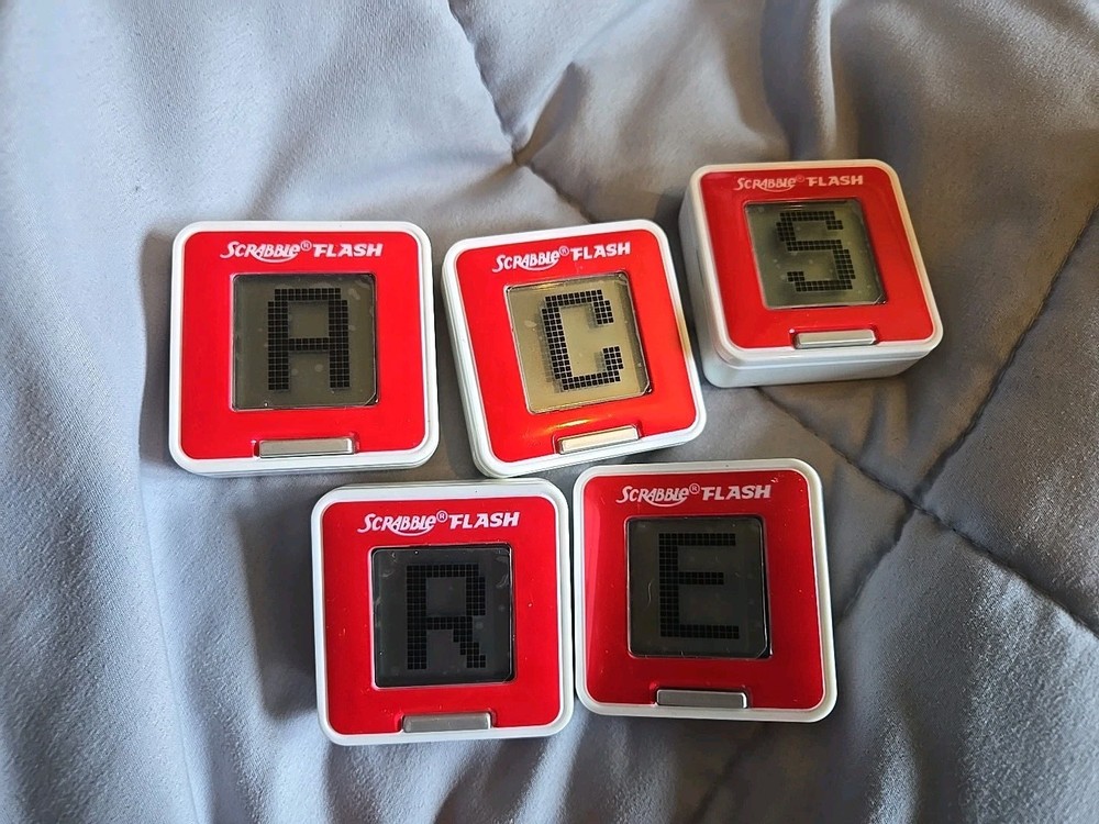 Hasbro Scrabble Flash Electronic Word Game Black Case - Works