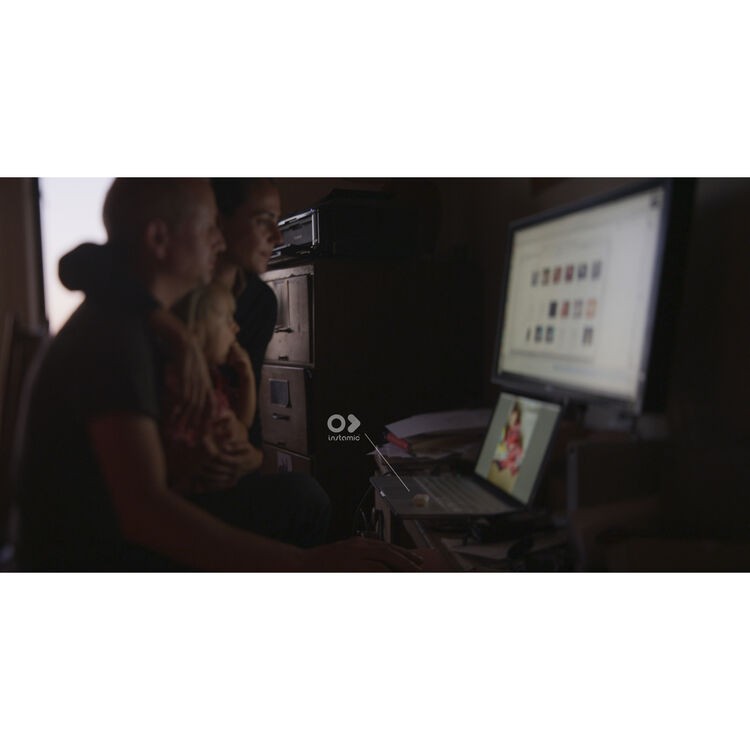 Zoom Instamic Pro Plus C Stereo/Mono 32-bit Float Recorder - IP67 Bundle