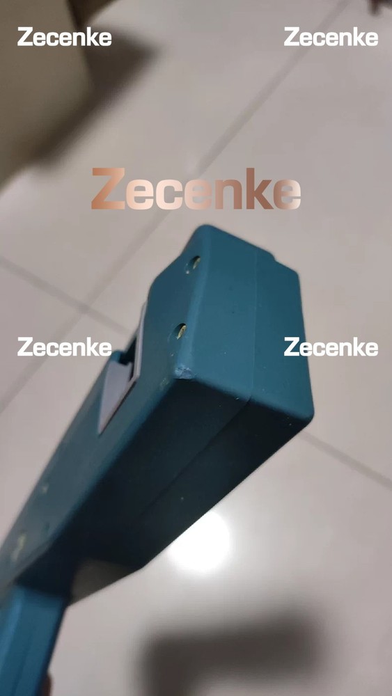 Tektronix A6303 Current Probe 100 Amp AC/DC Current Probe w/ Case TESTED