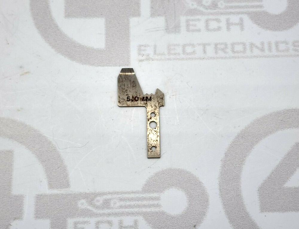 Universal Instruments Pusher Upper 5 Mm Group "B" 90055284