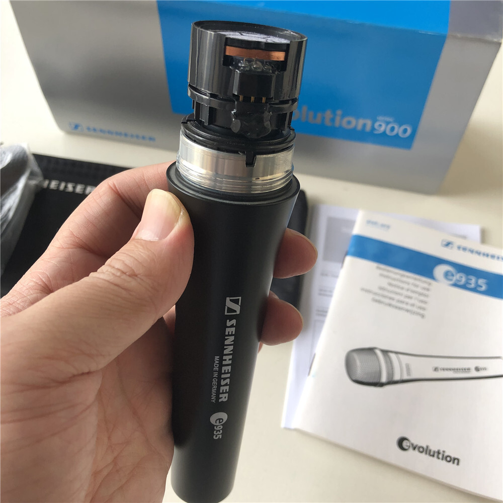 NEW E935 Dynamic Wired Professional Microphone - Early Box Version