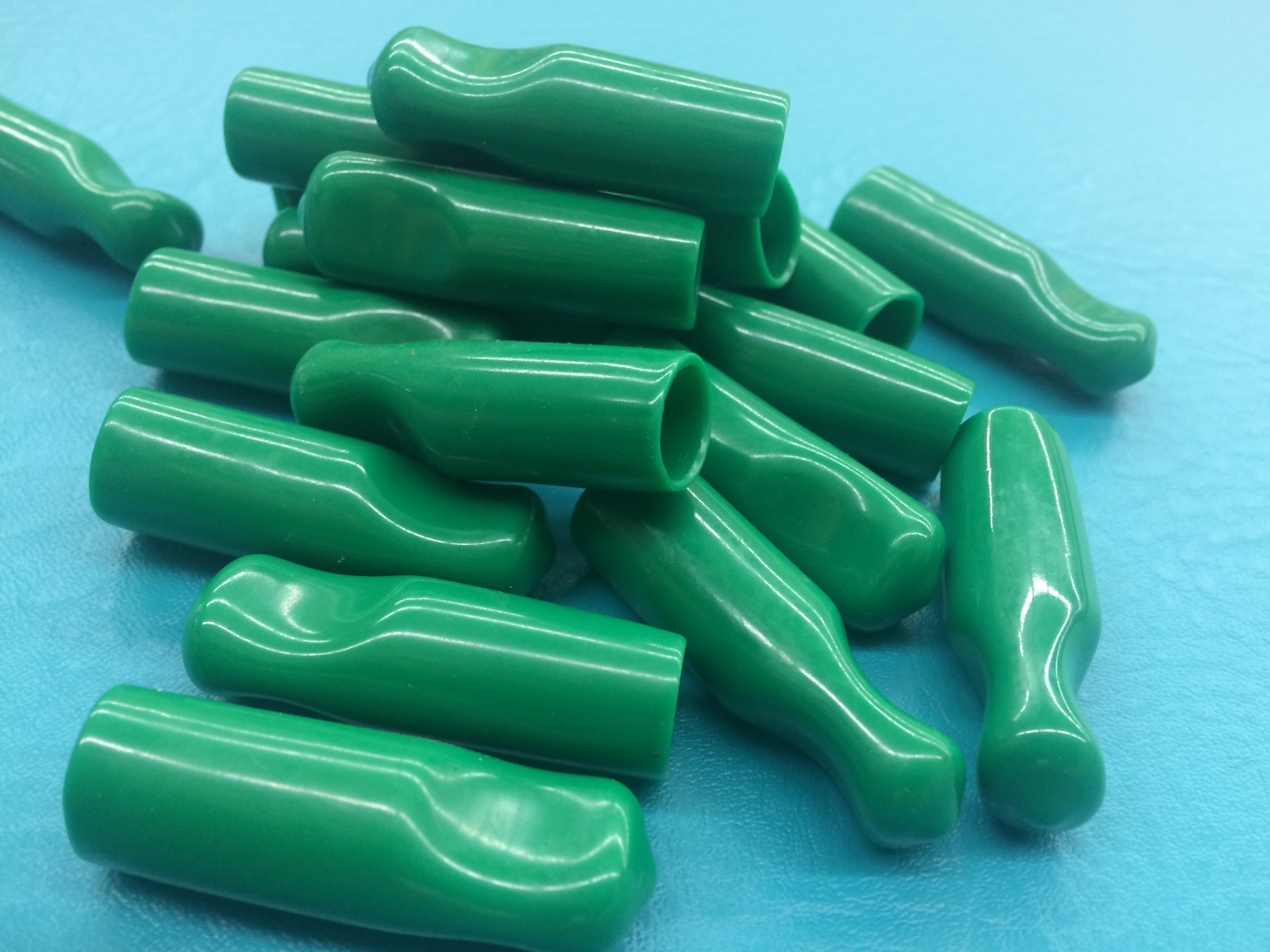 1/2" Rubber Bolt Cap Protectors Rod Tube Thread Finger Tip Pull 18 Cover Green