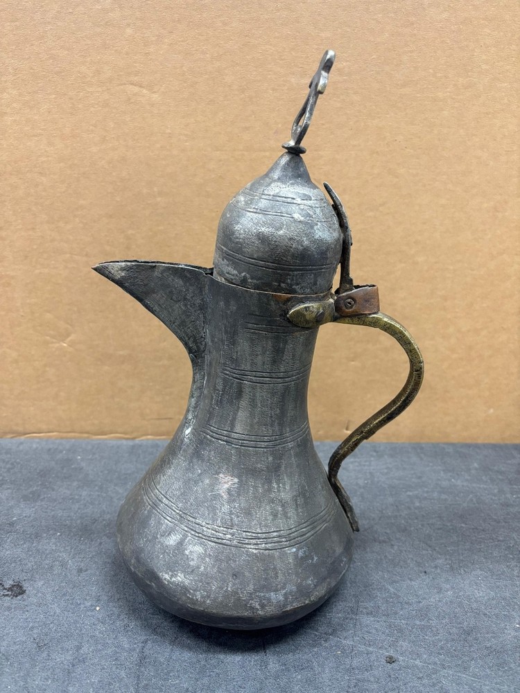 Antique Middle Eastern Coffee Pot Dallah - 35 CM
