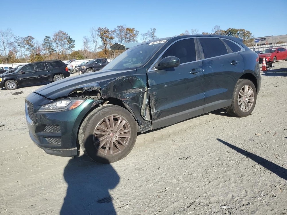 F-PACE    2017 Glove Box 4960752