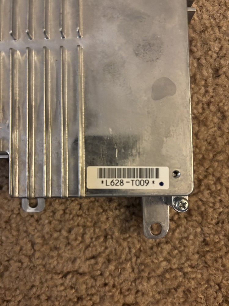 2008-2009 FORD ESCAPE Hybrid Battery Control Module SECOND VERSION