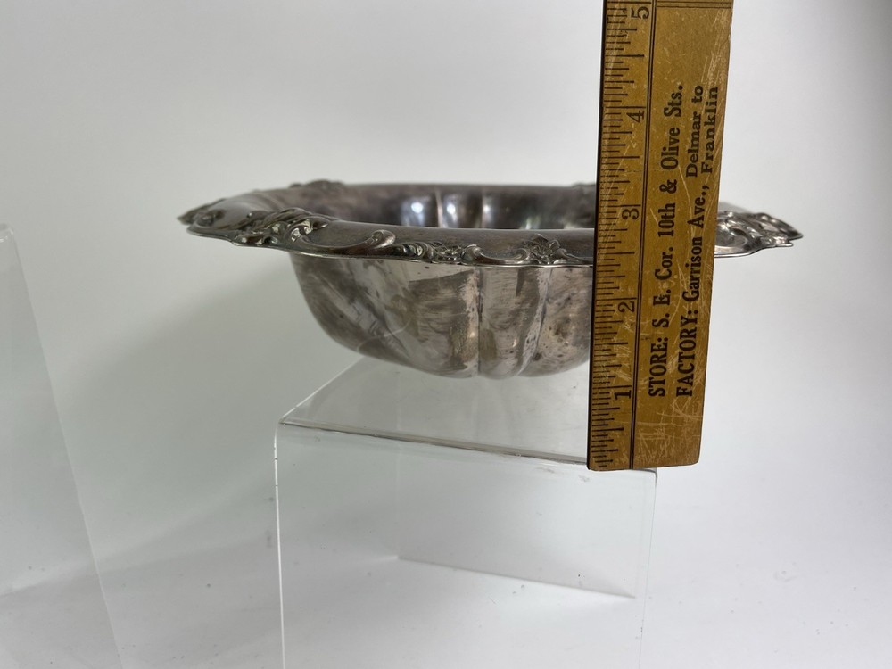 Compote Low Fruit Bowl Silver Plate 10" diameter Grapes Fruit Maker Unknown