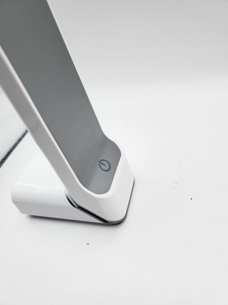 LED Task Desk Light white no power cord