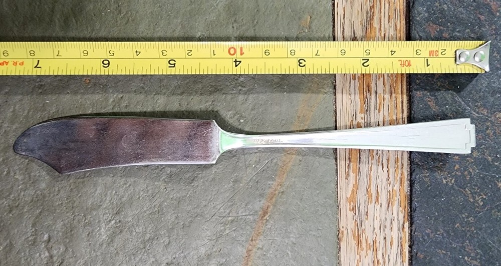 ART DECO c1933 LADY GRACE 👵 SILVERPLATED MASTER BUTTER 🧈 😋 KNIVE