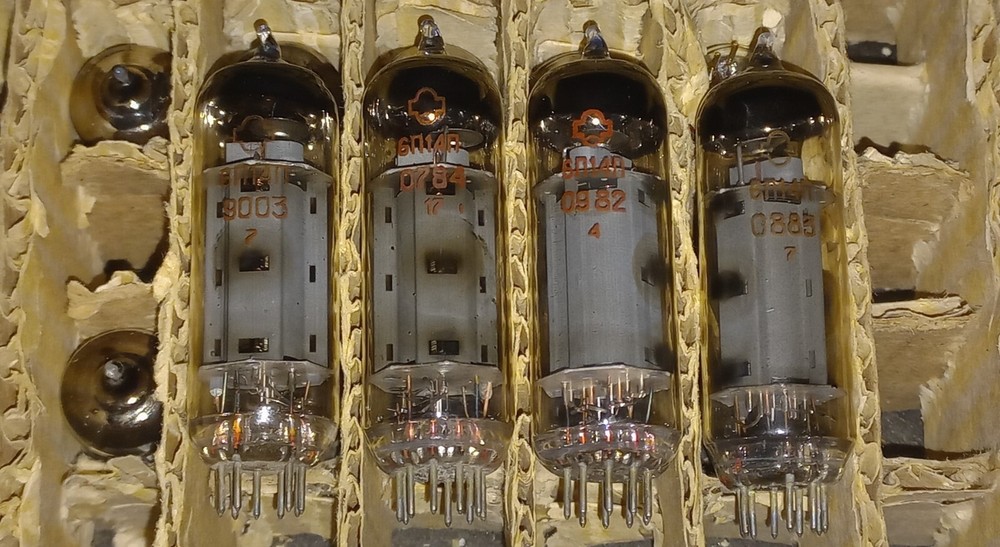 4 x REFLECTOR 6P14P EL84 6BQ5 Tubes