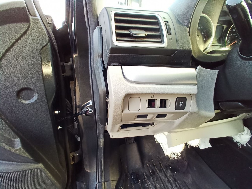 2016 FORESTER Jack and Tools 12524382