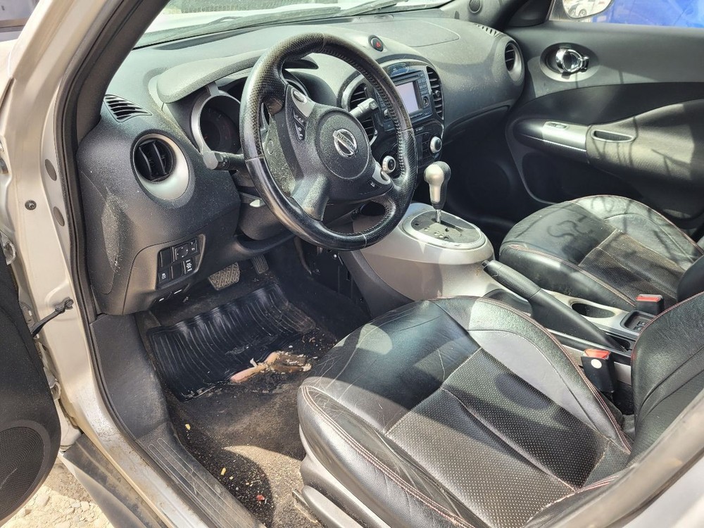 JUKE 2011 Battery Tray 12060623