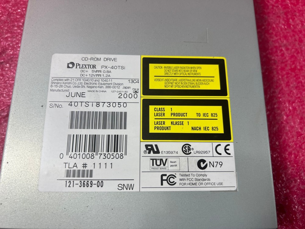 Agilent 16702B Logic Analysis System CD-ROM DRIVE PX-40TSI