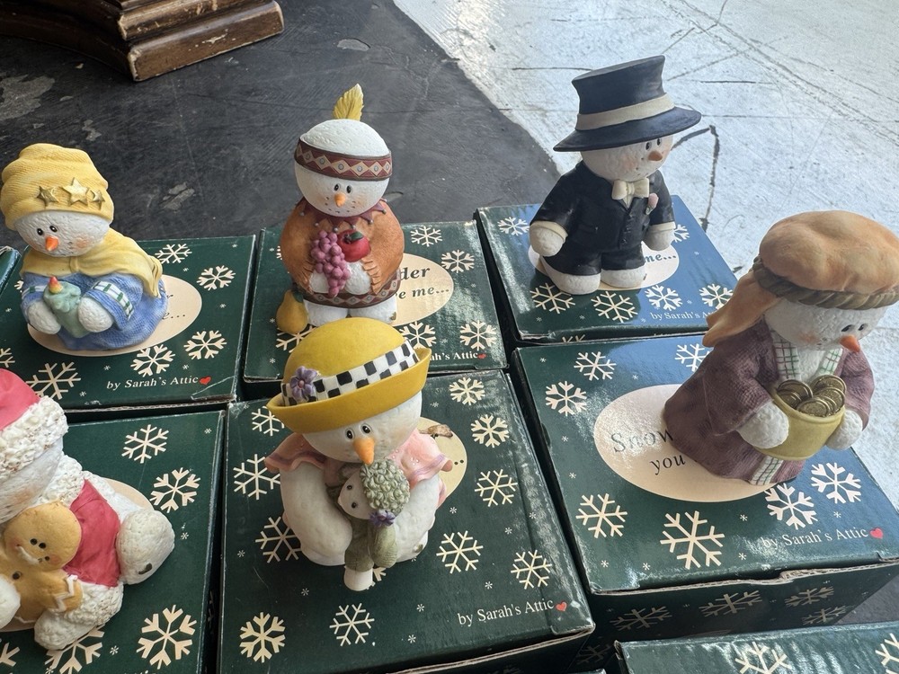 Sarah's Attic Snowonders Figurine