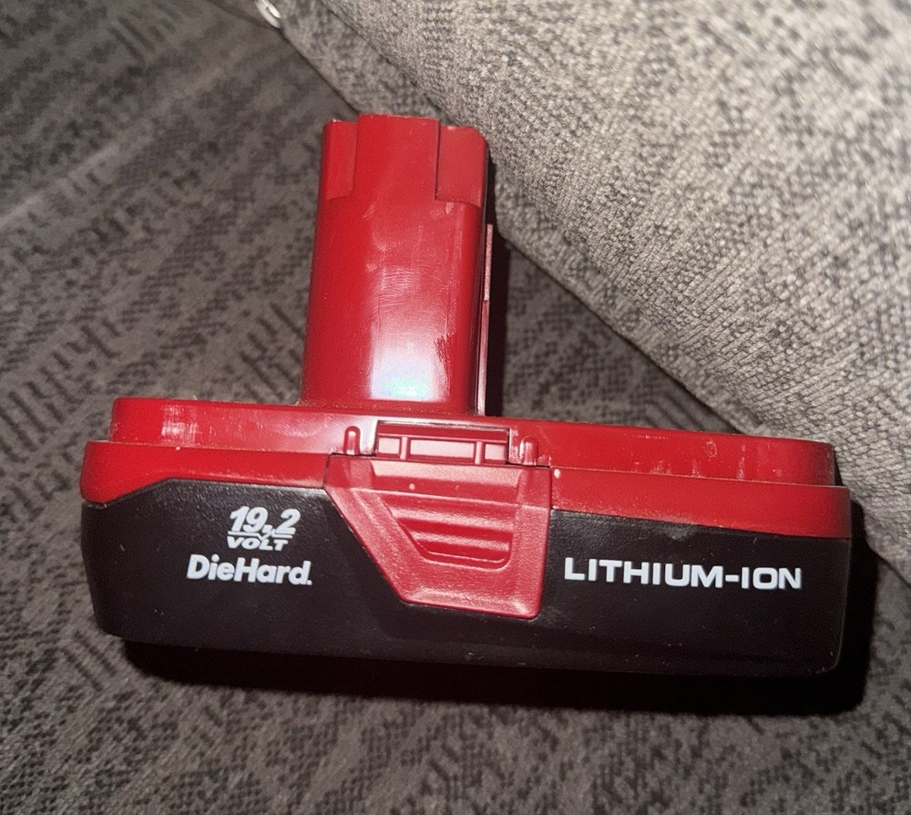 USED- Craftsman 19.2V Power Tool Set