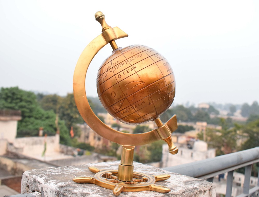 Intricately Designed Brass Rotatable Globe: A Timeless Masterpiece for Geography