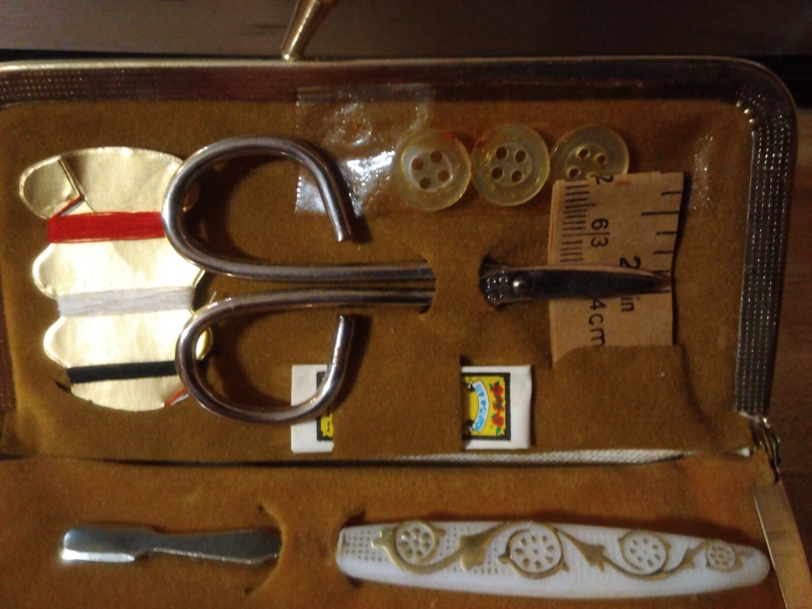 Vtg FLORIDA Souvenir Travel Manicure Sewing Kit Cigarette Makeup Lipstick Holder