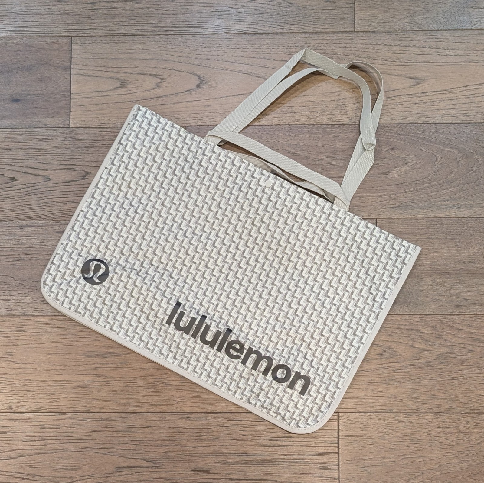Lululemon Extra Large XL Reusable Shopping Tote Bag Yoga 🤎 Tan White 🤎 NEW!⚡