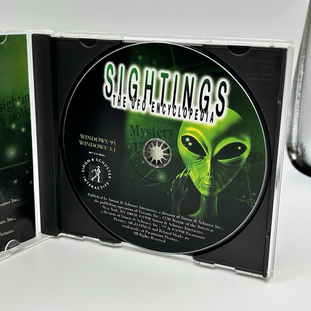 Sightings The UFO Encyclopedia (PC, CD-ROM, 1998, Paramount)