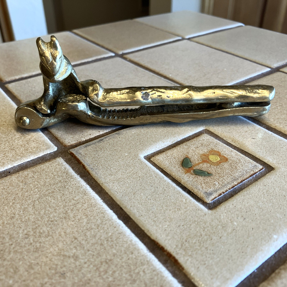 Vintage 5" SQUIRREL Polished  BRASS Cast Iron Handheld Nut Cracker OLD