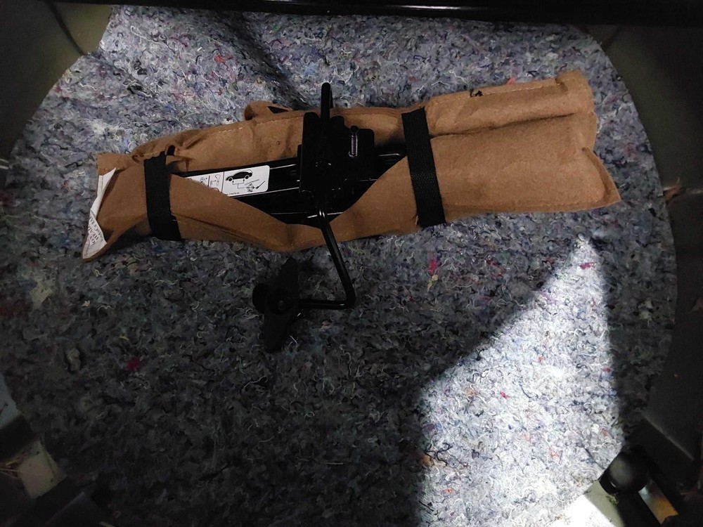 Used Floor Jack fits: 2017 Ford Flex  Grade A