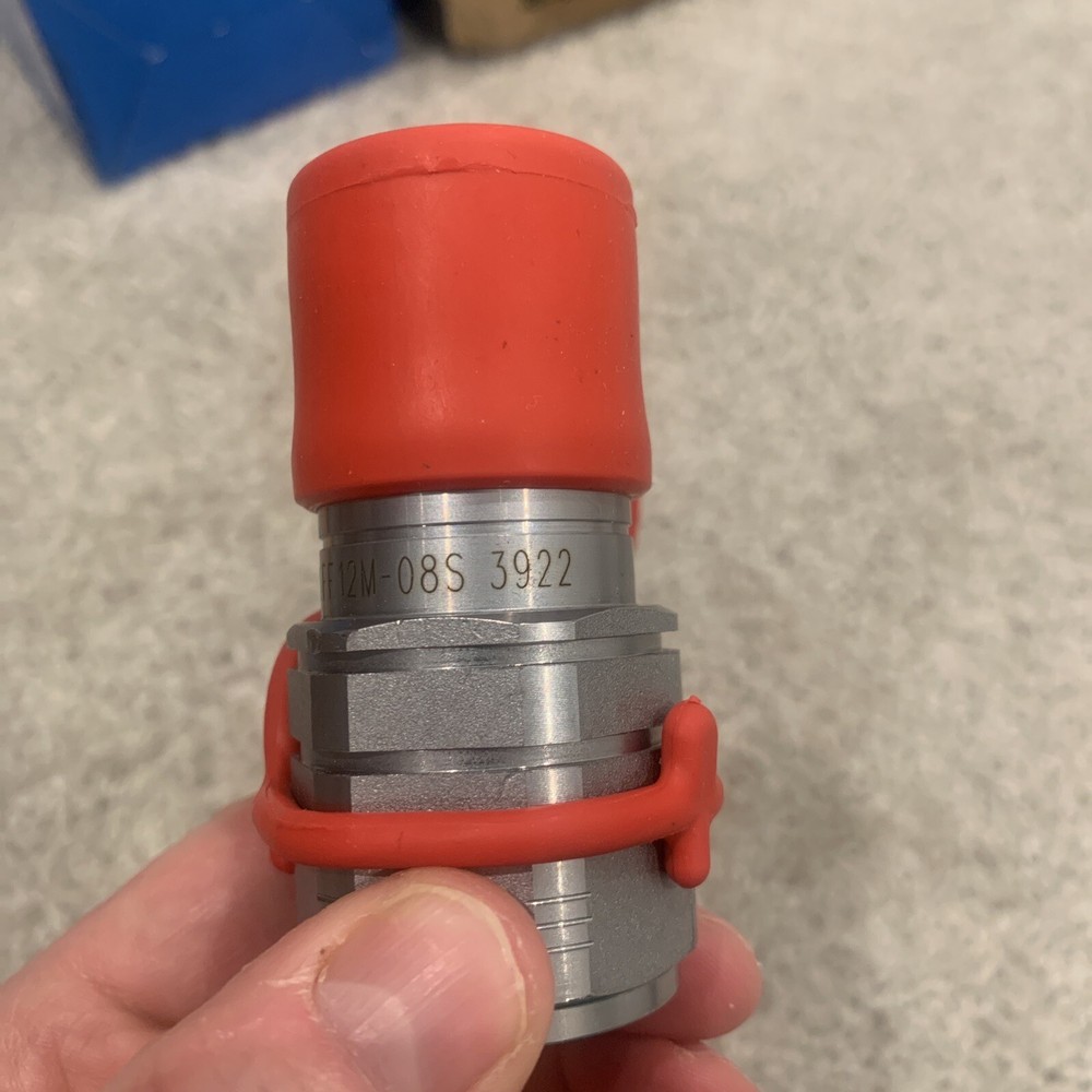 Summit Hydraulic Quick Connect FF12M-08S