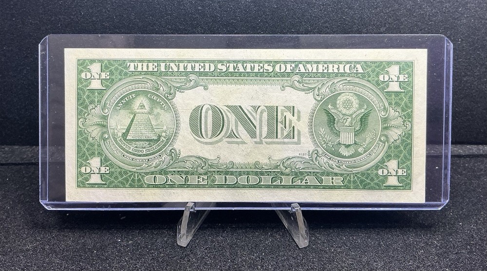1935 E One Dollar Blue Seal Silver Certificate Silver Note Silver Cert Z135