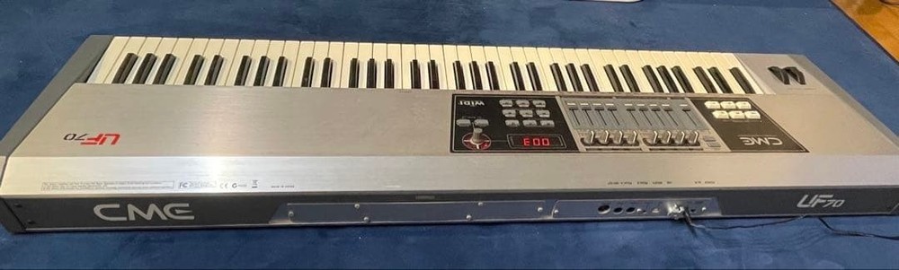 CME UF70 Classic 76-Key MIDI Controller Master Keyboard USB Tested from japan