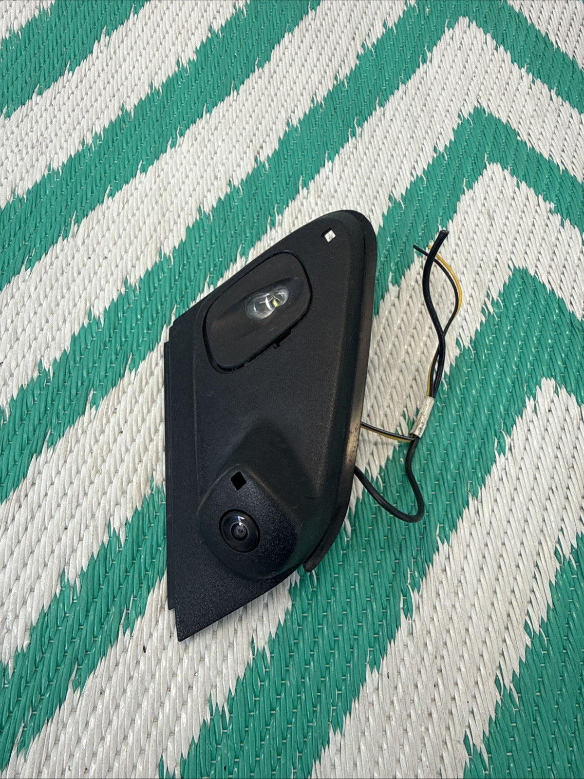 2021-2023 FORD F150 SIDE DOOR LEFT MIRROR CAMERA PUDDLE LIGHT BRACKET