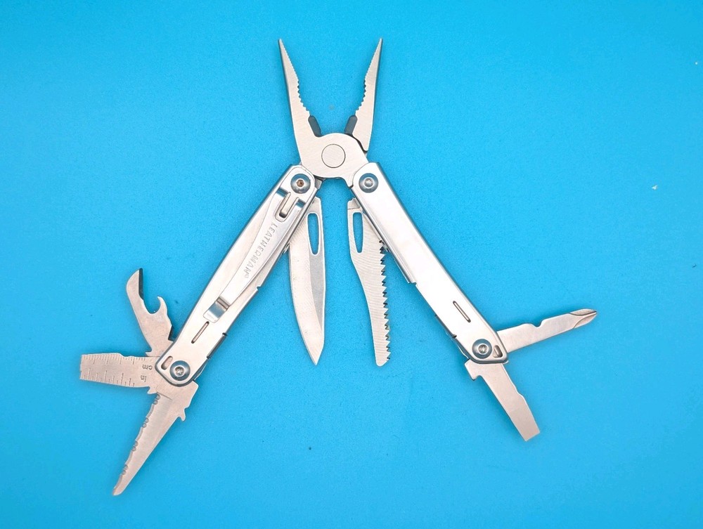 Leatherman Sidekick Multi-Tool! *DAMAGED NAIL FILE*
