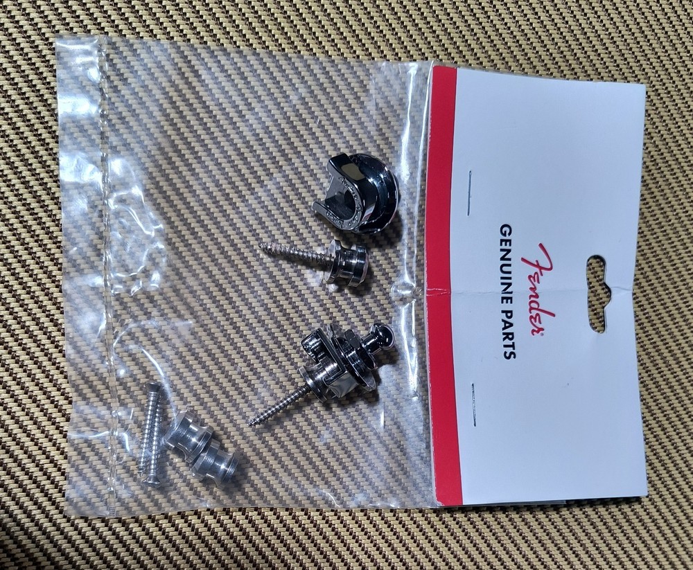 Genuine Fender Strap Locks And Extra Buttons