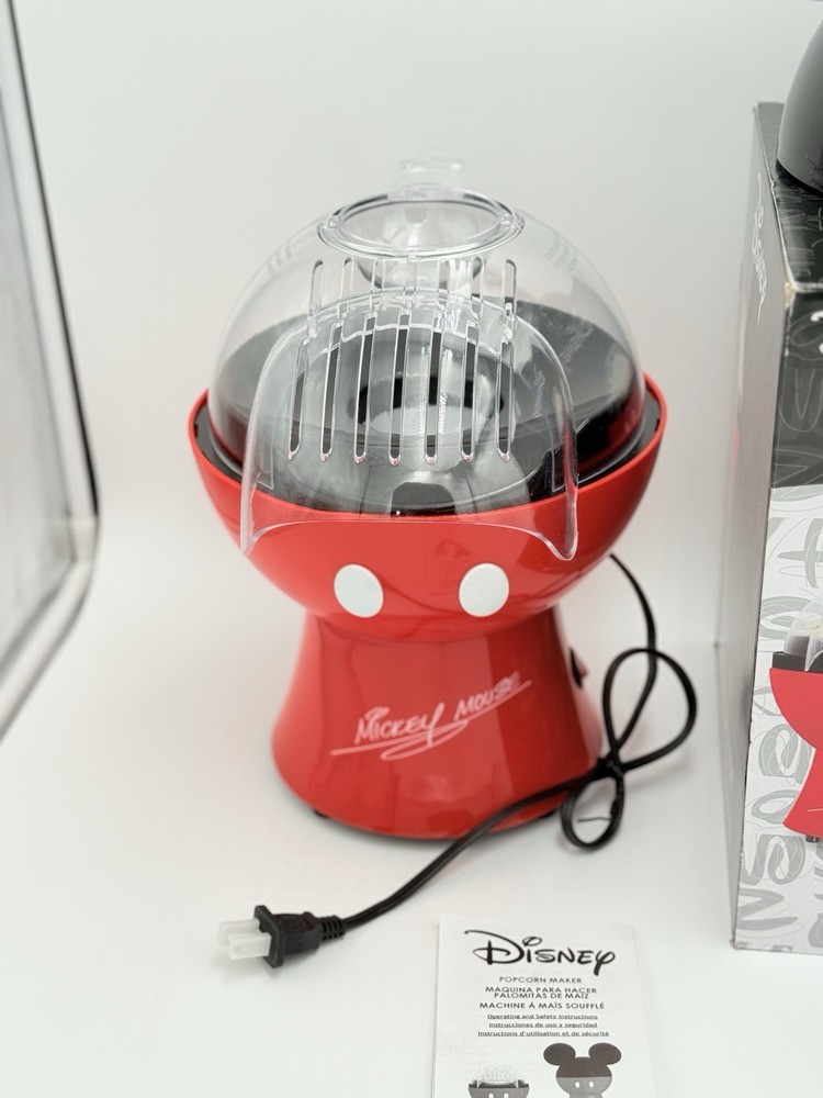 Uncanny Brands Disney Mickey Mouse Popcorn Maker