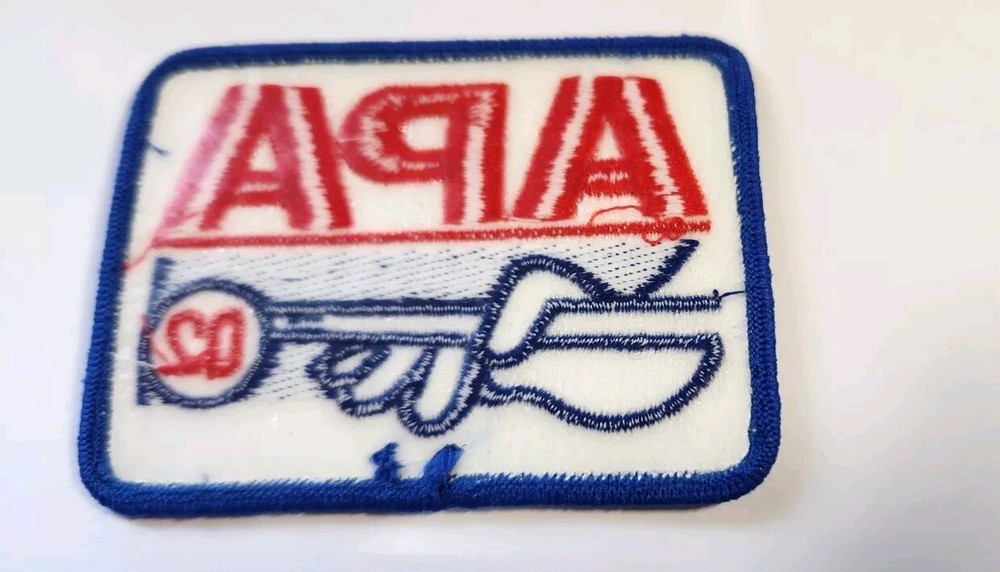 APA 2002 MEMBERSHIP PATCH AMERICAN POOLPLAYERS ASSOCIATION