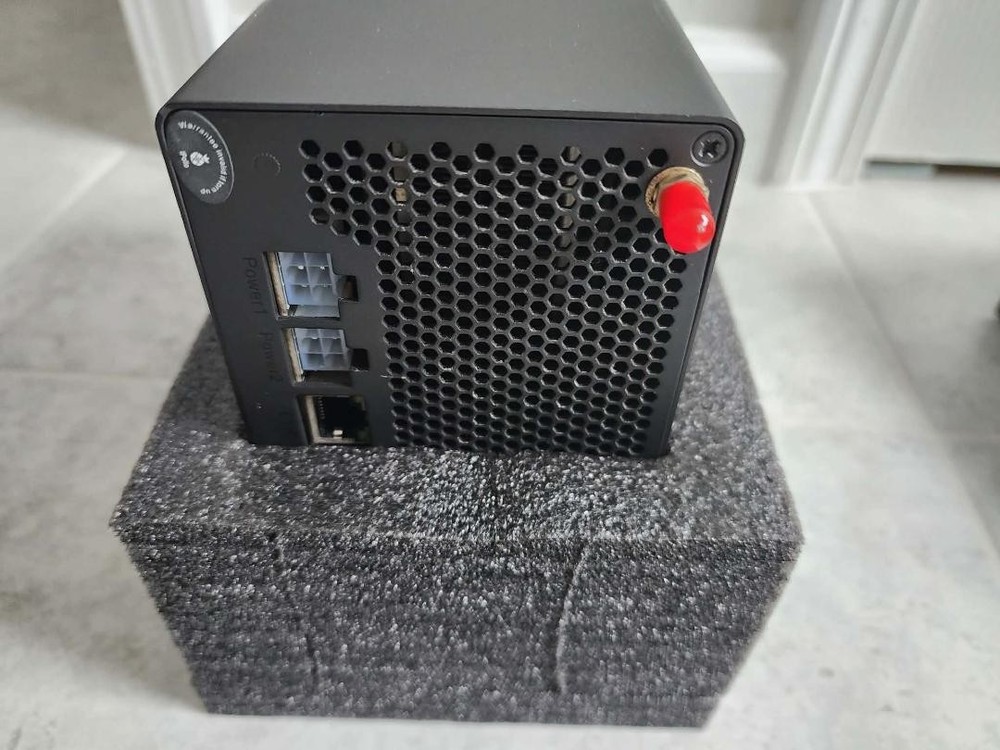 iPollo V1 Mini Classic Miner Plus Wi-Fi ** READ DESCRIPTION**