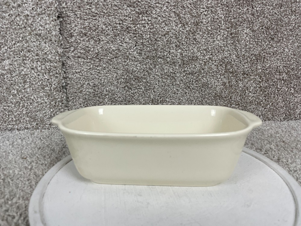 Pfaltzgraff 8"x4" Rectangular Filigree Mini Loaf Pan w/ Handle Off White