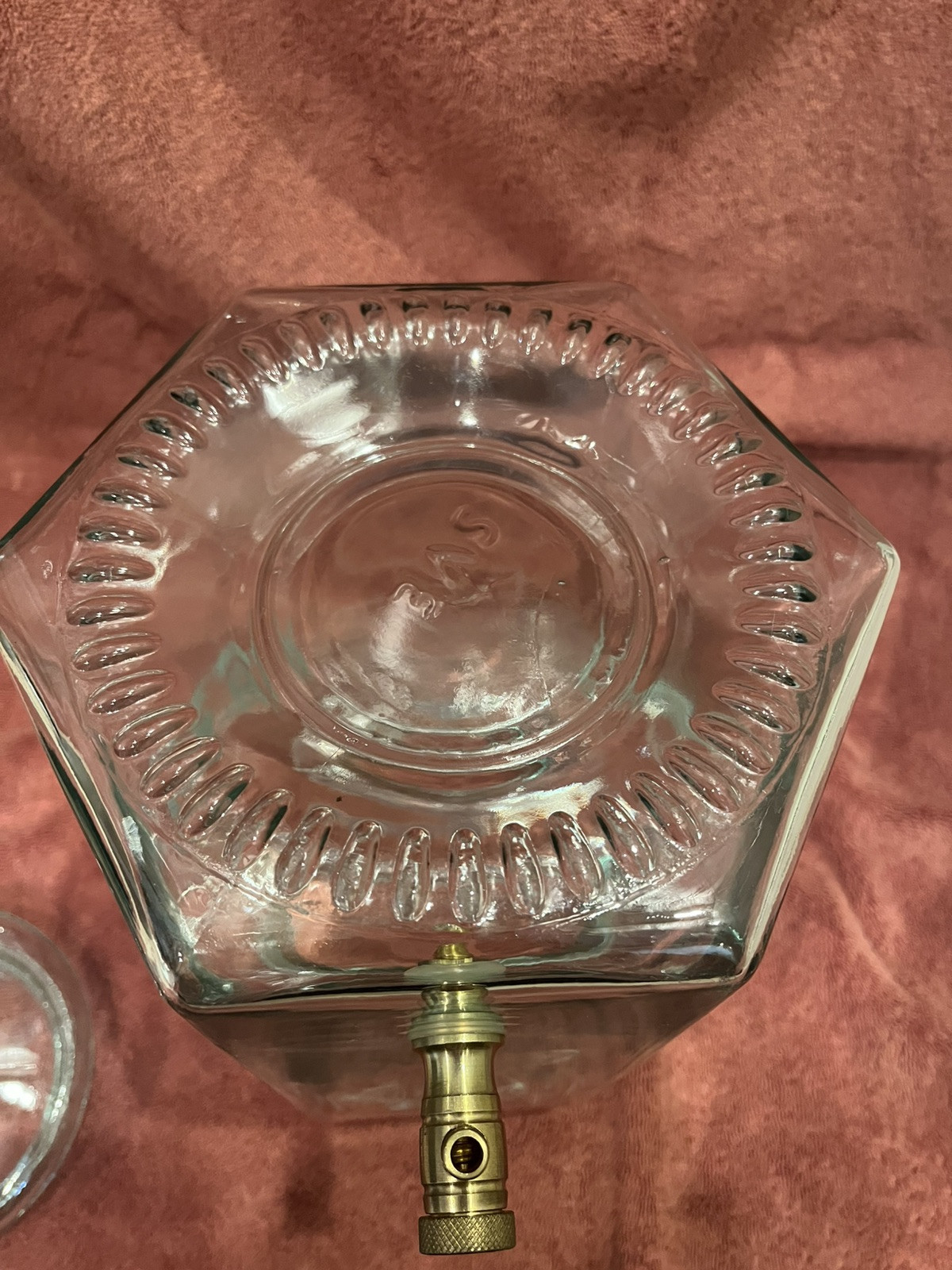 SVE Green Glass Beverage Dispenser 2.5G Bourbon Bookers Knob Creek Baker’s