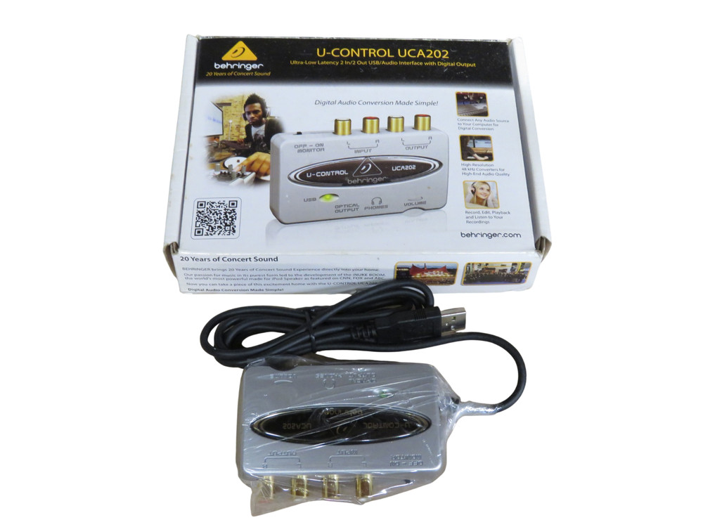 Behringer U-Control UCA202 USB Audio Interface, 2 In/2 Out