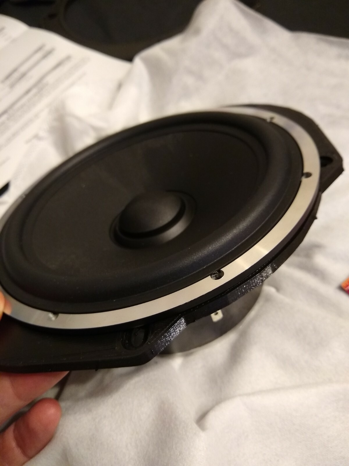 Ford 6" x 8" to 6.5" speaker adapter - They really fit 6.5" unlike scosche SA68!