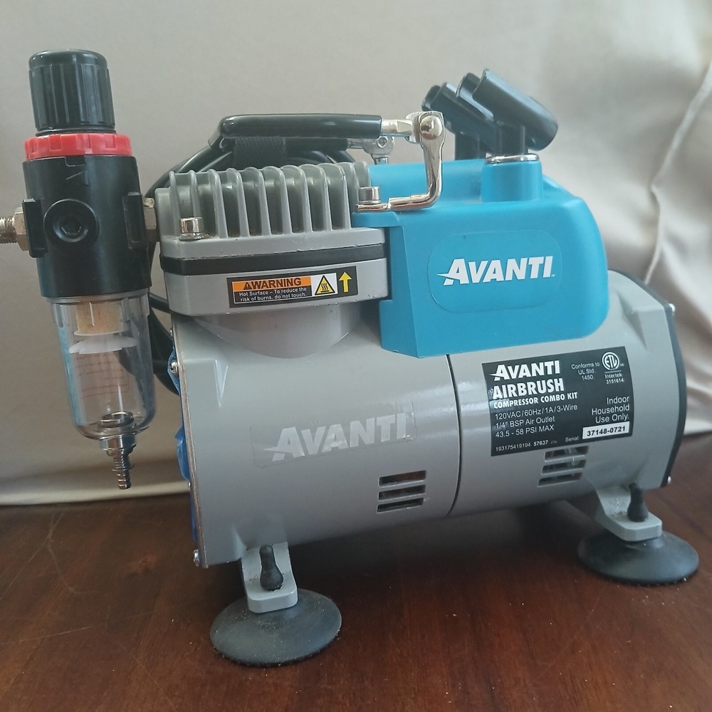Avanti Airbrush Compressor/Used