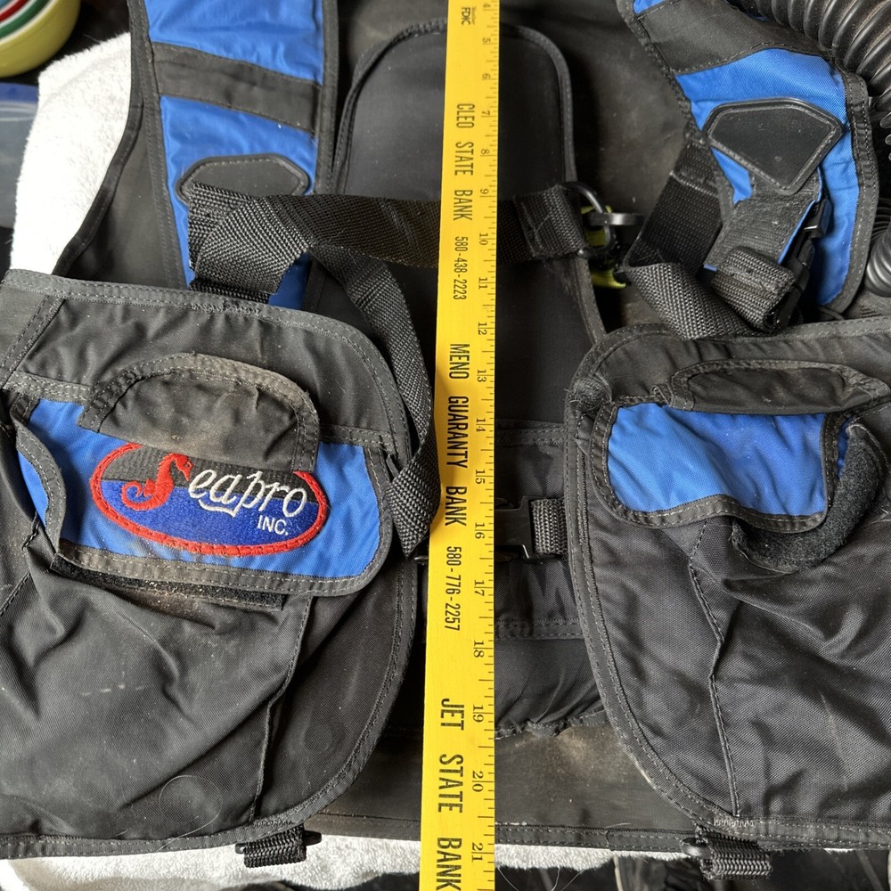 Seapro Inc. Buoyancy Compensator Size Medium