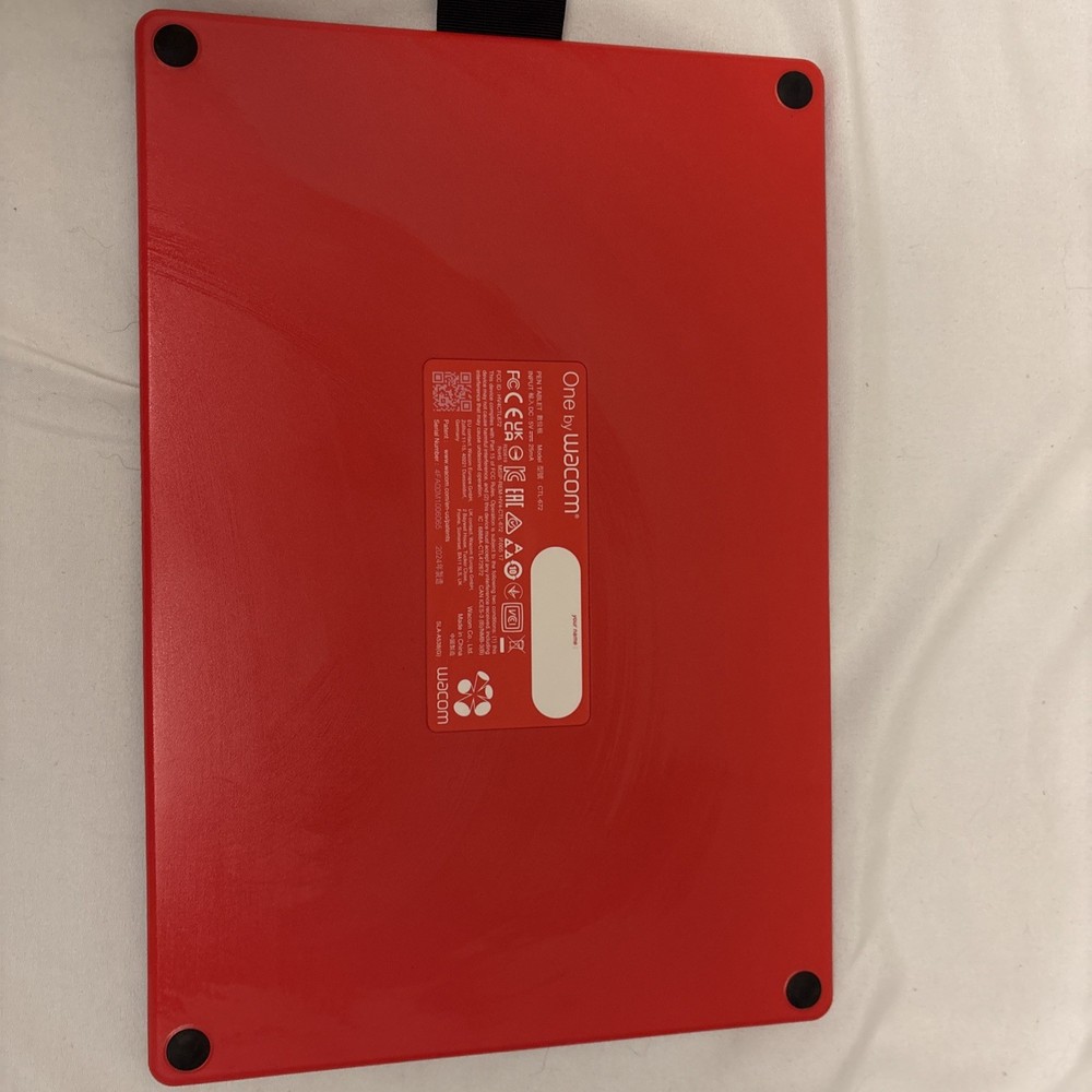 One by Wacom CTL-672 Graphic Drawing Tablet Only